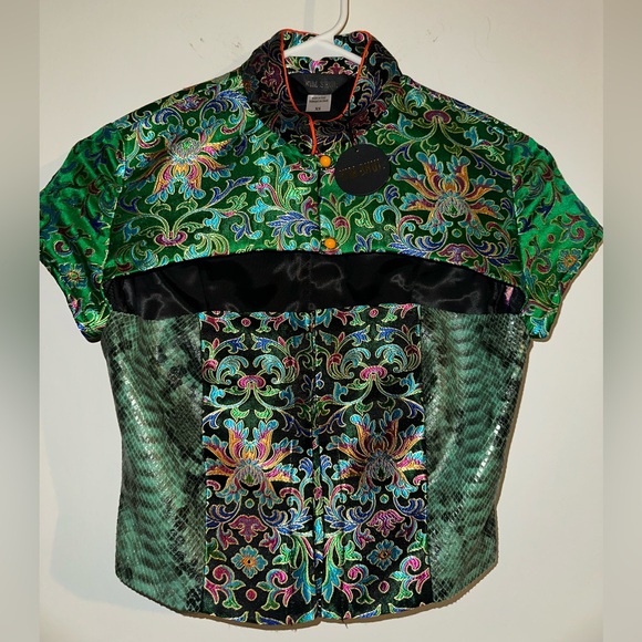 Kim Shui Brocade Top - Picture 5 of 7